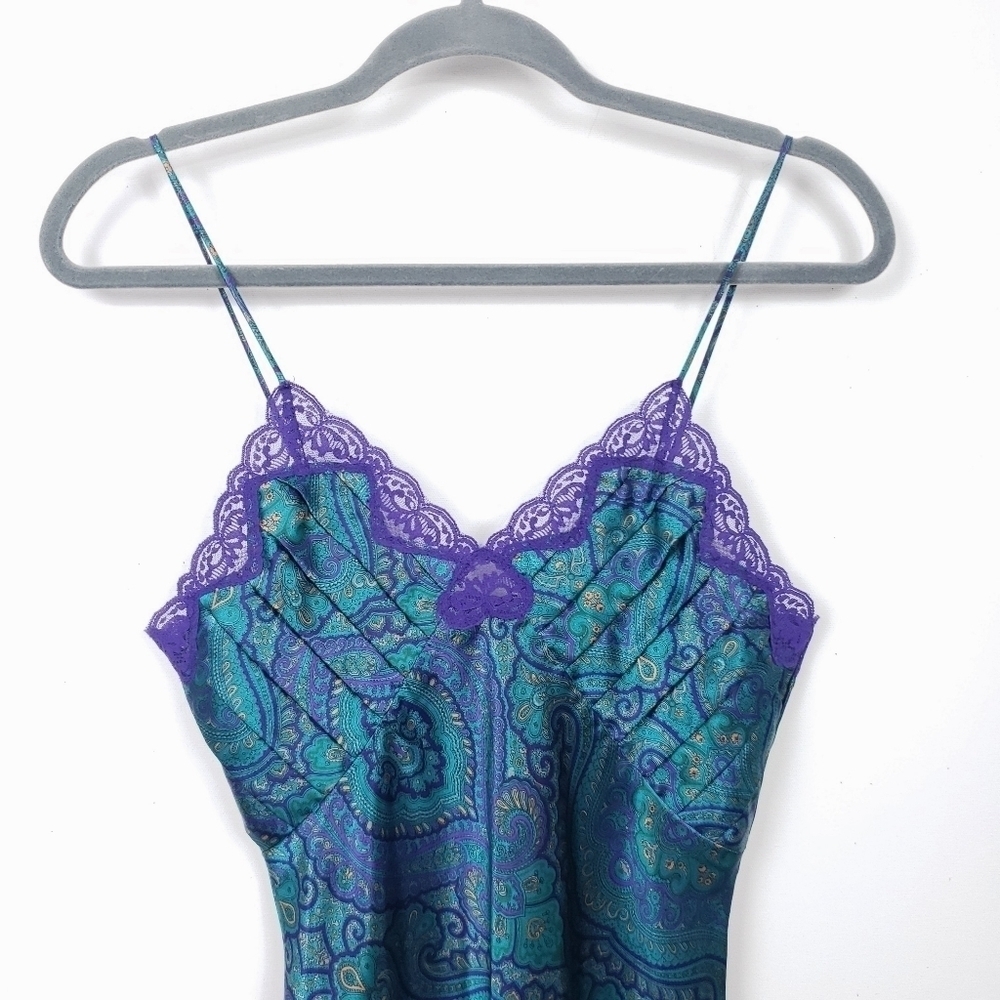 Victoria's Secret vintage Gold Lable lace trim Nightie size P - Picture 3 of 6